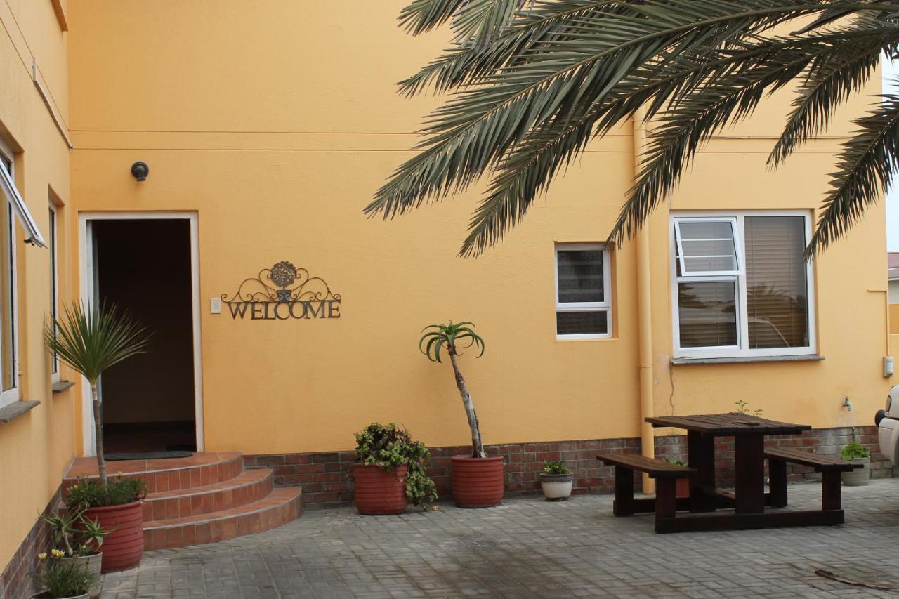 The Timeless Way Self Catering Accommodation Swakopmund Eksteriør billede